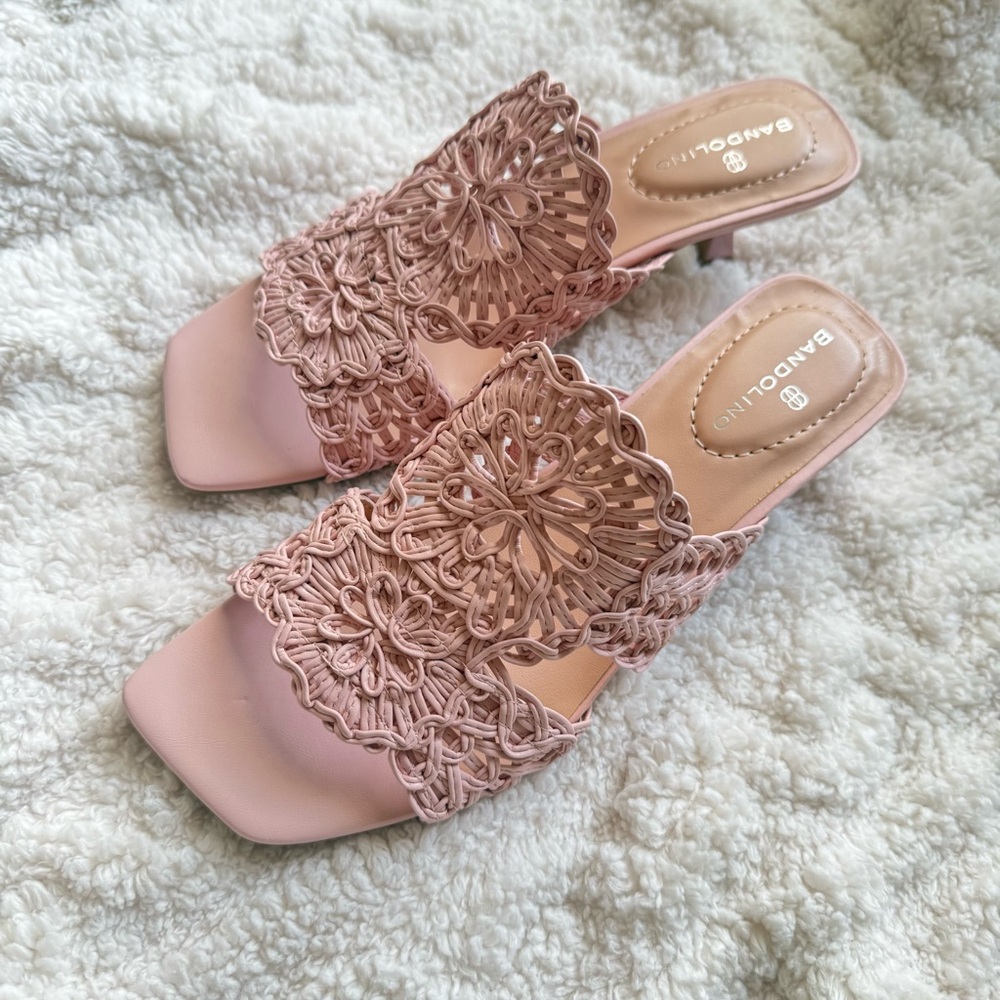 Bandolino Women's Blush Lace Mules - Picture 2 of 6